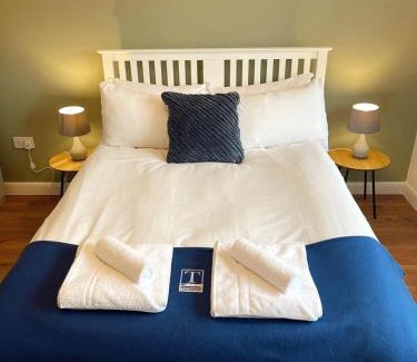Cambridge House | Cambridge Studios and Suites by Tas Accommodations