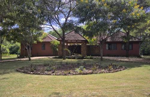 Arusha House | Cameleon Golf House
