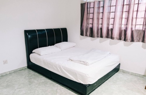 Kempas House | Camelia Homestay