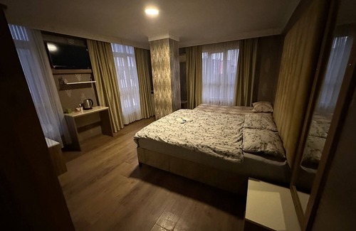 Arnavutkoy Apartment | Camellia Suit Hotel