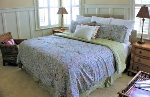 Saint Simons Island House | Camellia Villa