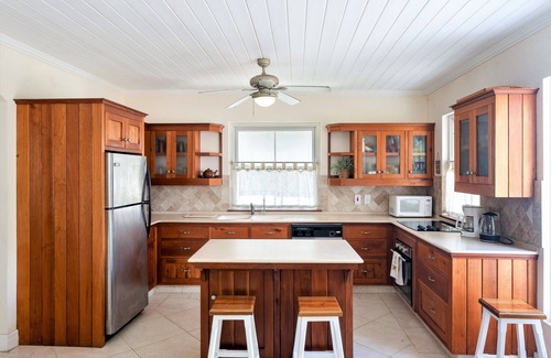 West Coast House | Camelot - 5 Bedroom on the Beach! At the end of the South Coast Boardwalk.
