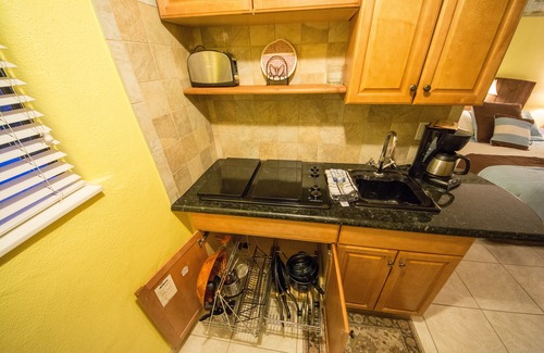 Clearwater Beach Hotel | Camelot Beach Suites