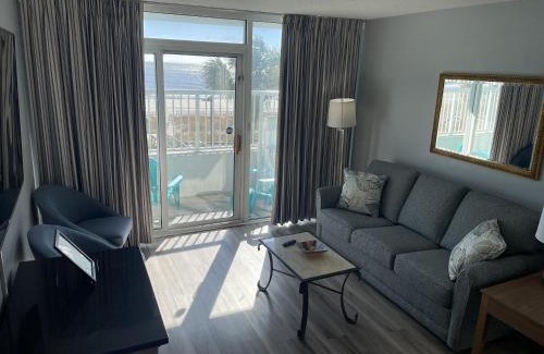 Myrtle Beach Hotel | Camelot By The Sea - Blue Palmetto Vacation Rentals