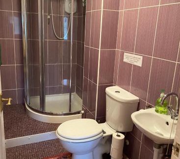 Glastonbury Bed & Breakfast | Camelot Retreat - Tor View