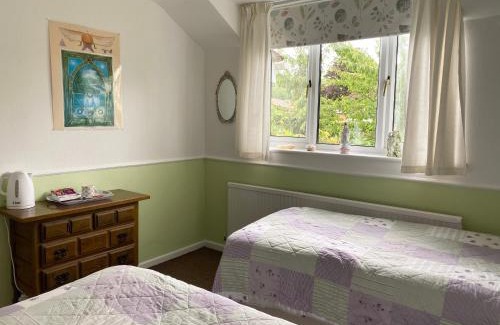 Glastonbury Bed & Breakfast | Camelot Retreat - Tor View