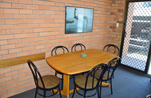 South West Rocks House | Cameo Court 2 - Bring your own linen