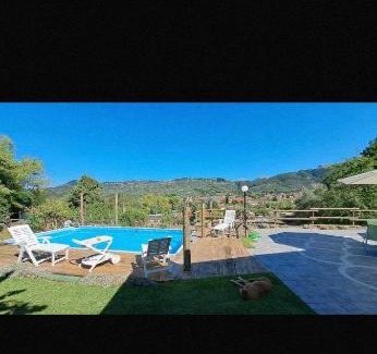 Stiava House | Camera in villa con piscina