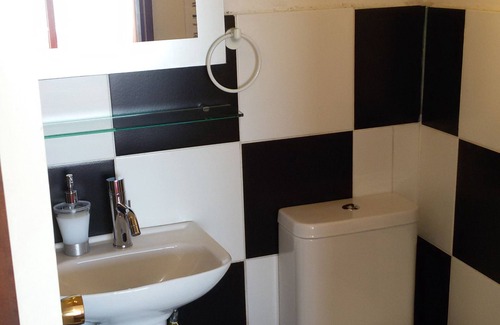 Valparaiso Bed & Breakfast | Camila 109 B&B