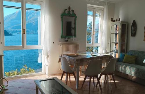 Fiumelatte Apartment | Camilla House