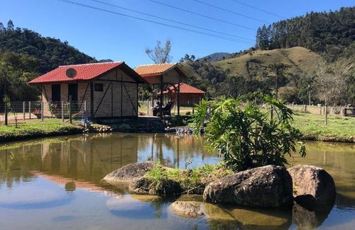 Sao Bonifacio Cabin | Caminhos da Serra do Tabuleiro - Chalé do Lago