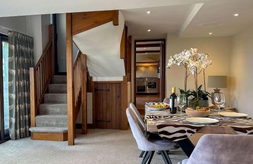 Montgomery House | Camlad Barn