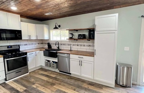Mauston House | Camp Patriot Private Resort by Patriot Properties