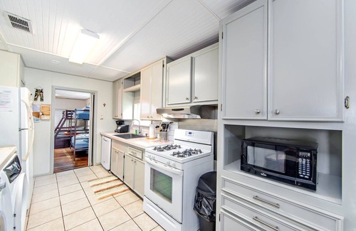 Grand Isle House | Campanile - Coastal Realty Group
