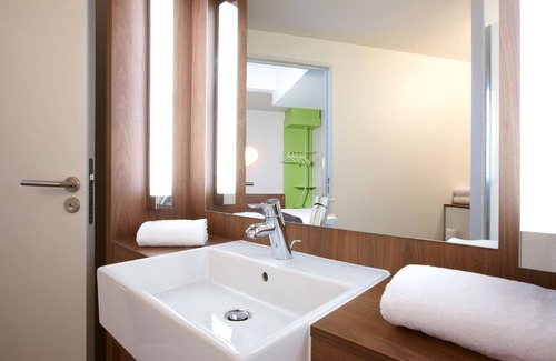 Bobigny Hotel | Campanile Paris Est - Bobigny