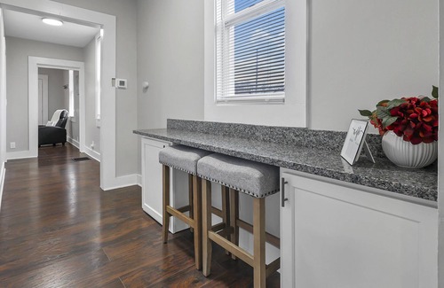 West Columbus House | Campbell's Buttercup Shotgun