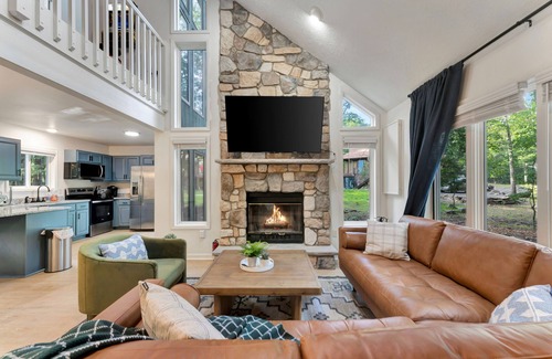 East Stroudsburg House | Campfire Oasis Hot Tub, Jungle Gym, Game Room