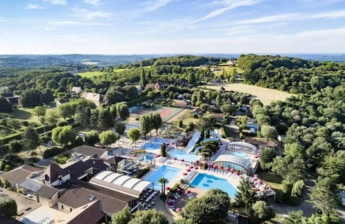Saint-Crepin-et-Carlucet House | Camping les Péneyrals* - Privilege Cottage TV LV Clim 3 rooms 4 people 1 bathroom