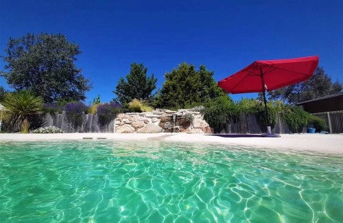 Pouldreuzic House | Camping 3 étoiles - Piscine - eeefig