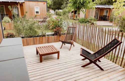 Saint-Laurent-de-Medoc House | Camping 4 étoiles - Parc aquatique - ccb0bcg