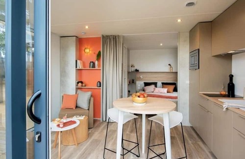 Les Cabanes de Fleury House | Camping 4 étoiles - Parc aquatique - efbh0e