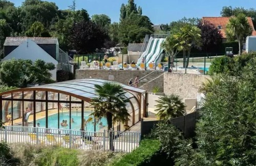 Port-Manech House | Camping Côté Ô Port Manec'h**** - Classic Mobile Home 3 rooms 4 people