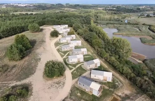 Vaire House | Camping Damona Lodges * - Lodge Suite - Bohème 2 rooms 2 people Air-conditioned