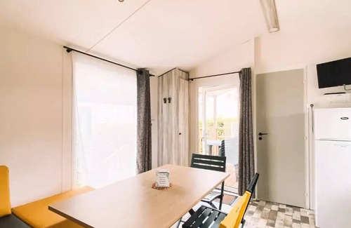 Surgeres House | Camping de la Gères * - Mobil-home Mooréa 30 m2 6 people