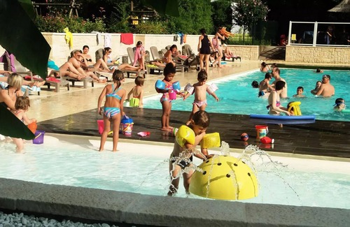 Saint-Jean-du-Gard Cabin | Camping des Sources* - Super Comfort 3 room chalet 5 people Air-conditioned