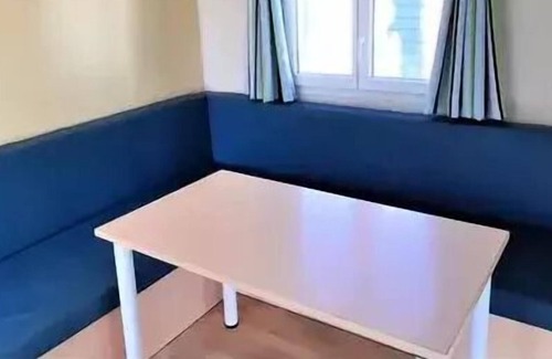 Boisset-et-Gaujac House | Camping Domaine De Gaujac - Camping Paradis - Mobilhome Pour 5 Personnes