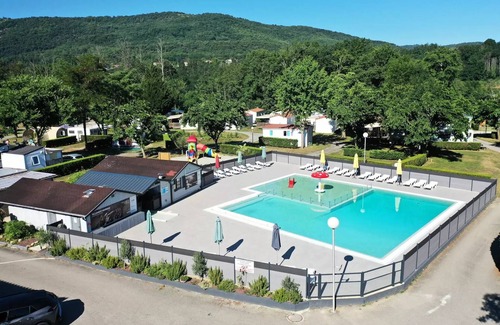 Foix House | Camping du Lac* - Cyrus 3 Piece Furnished Tent 4 People Without Bathroom