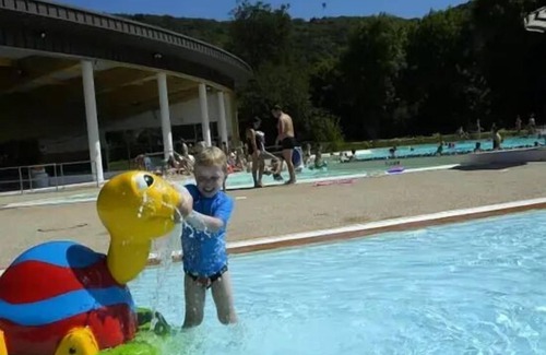 Ornans House | Camping Ecologique la Roche d'Ully* - Canadian Lodge 2 Rooms 2 People PRM Without Sanitary