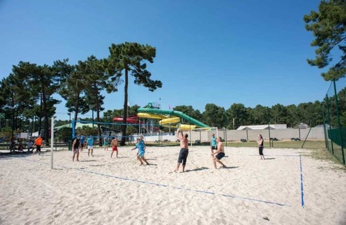 Les Mathes House | Camping - Funpass inclus - Piscine - ccaegfc