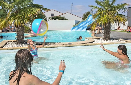 Brem Sur Mer House | Camping L'Océan* - Mobile home Ocean TV Plancha 3 Rooms 4 people