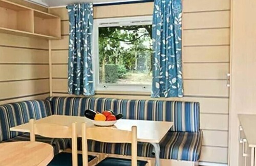Saint-Yvi House | Camping Le Bois de Pleuven**** - Cozy 3-room Mobile Home 5 adults + 1 child under 12