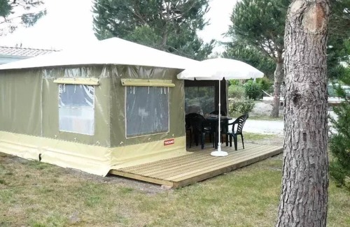 Audenge House | Camping Le Braou* - Canvas Bungalow 16m² 2 bedrooms - without bathroom 4 people