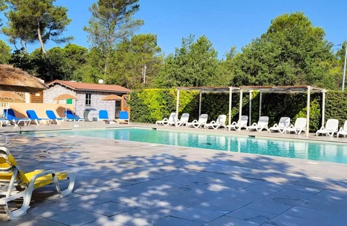 Peynier House | Camping le Devançon * - Mobile home Comfort DOMINO 5 people