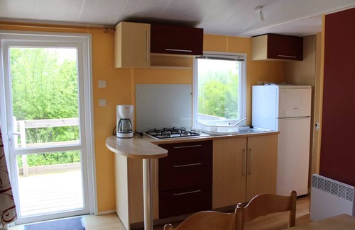 Miribel-les-Echelles House | Camping Le Balcon de Chartreuse* - Lilac mobile home 3 rooms 4/6 people