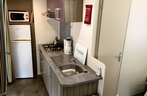 Roquebrune-sur-Argens RV Rental | Camping Lei Suves- Greenchalets