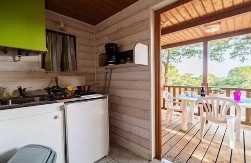 Laroque-des-Alberes Ski Chalet | Camping les Albères* - 1 Room Chalet 2 People