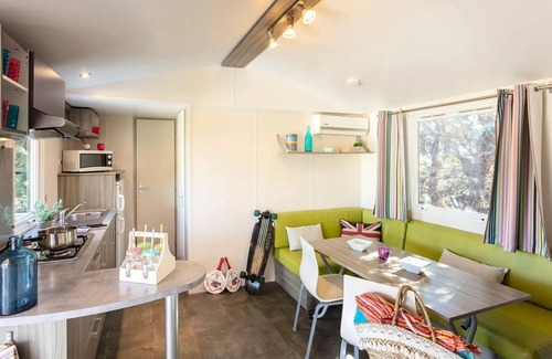 Regusse House | Camping Les Lacs du Verdon * - Mobil-home Classic 3 rooms 4 adults + 2 children air-conditioned