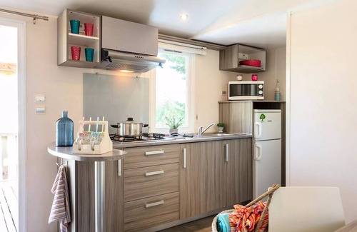 Regusse House | Camping Les Lacs du Verdon * - Mobil-home Classic 3 rooms 4 adults + 2 children air-conditioned