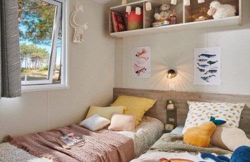 Martigues Other | Camping les Tamaris *