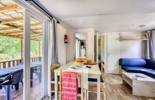 Saint-Sornin House | Camping maeva Escapades Les Étangs Mina * - Fisherman's Cabin 4 Rooms 6/8 People Pond Side + TV
