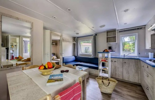 Saint-Sornin House | Camping maeva Escapades Les Étangs Mina * - Fisherman's Cabin 4 Rooms 6/8 People Pond Side + TV