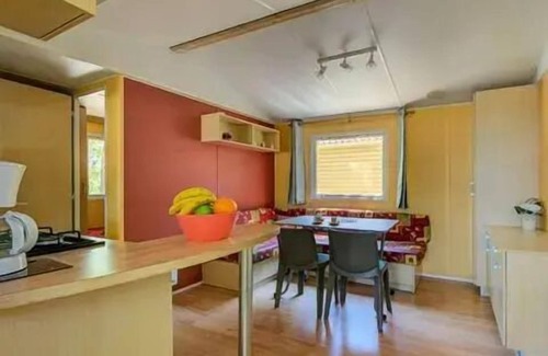 Mondragon House | Camping Maeva Escapades La Pinède En Provence * - Mobile home for 5 people
