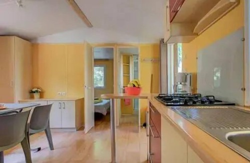 Mondragon House | Camping Maeva Escapades La Pinède En Provence * - Mobile home for 5 people