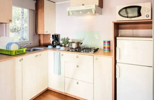 Ghisonaccia House | Camping Marina d'Erba Rossa * - Classic 3-room mobile home 4 adults + 2 children