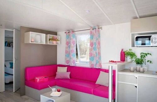 Serignan-Plage House | Camping - Piscine - ccageed