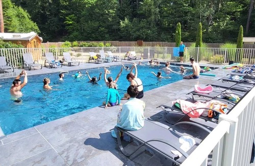 Aydat House | Camping - Piscine - ccbaifi